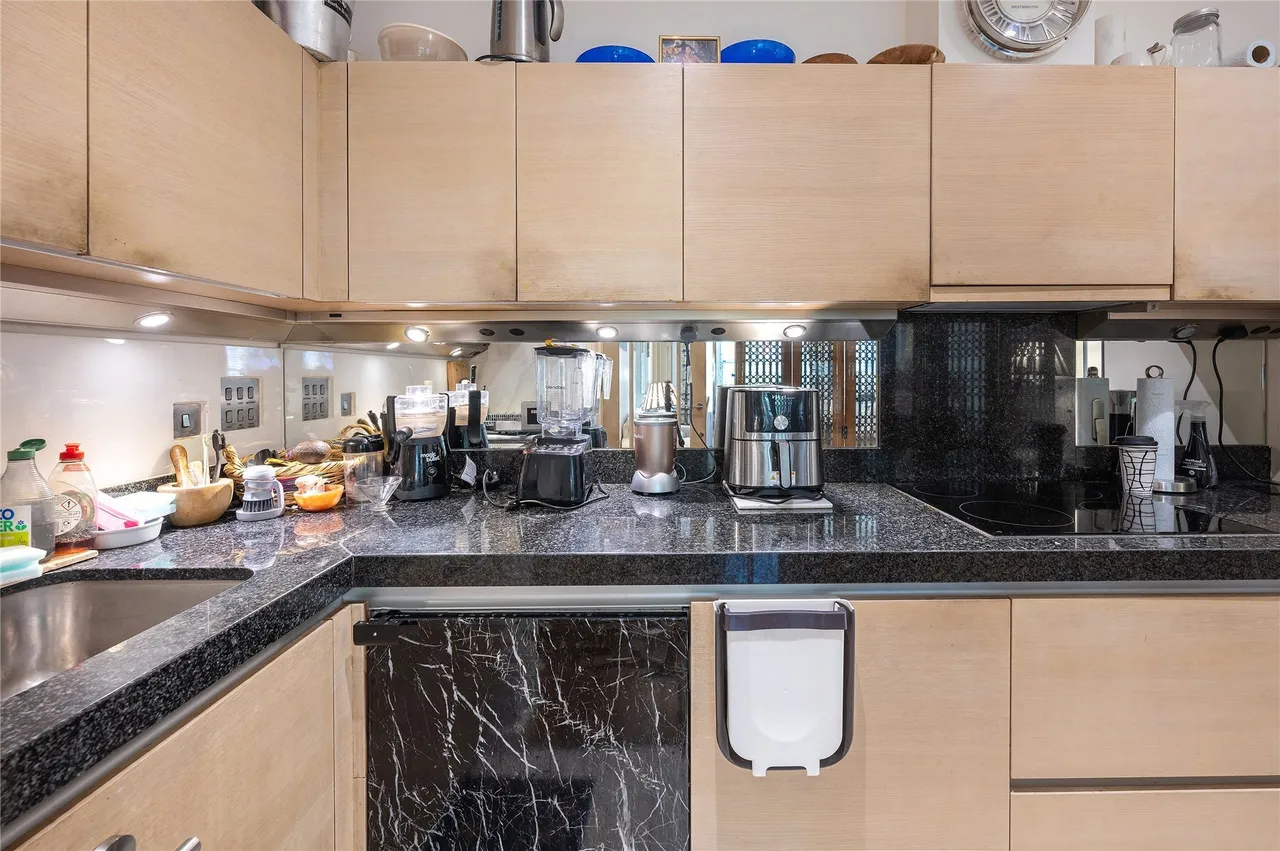 Wendle Square, Battersea, SW11, photo 12