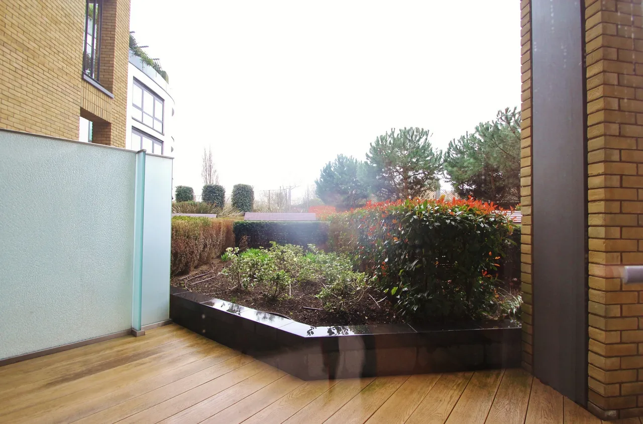 Kew Bridge Road, Brentford, TW8, photo 6