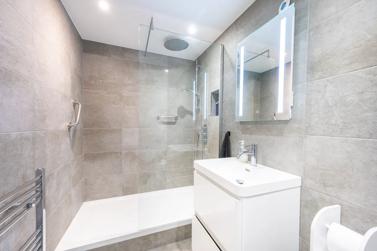 1 Tolchurch, Dartmouth Close, London, photo 9