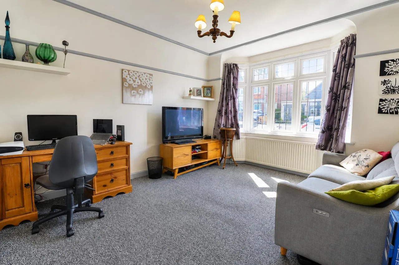 Cedar Avenue, Birstall, LE4, photo 12