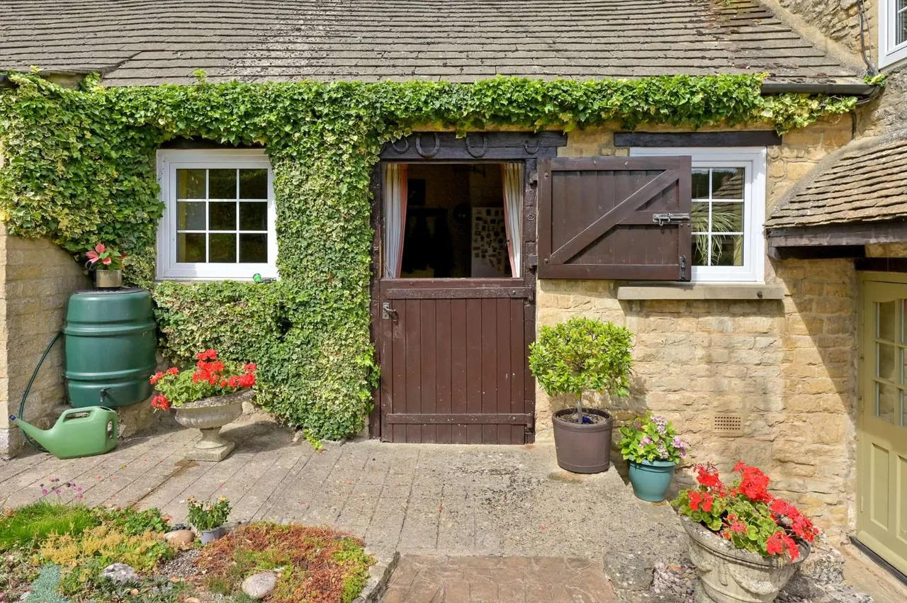Lower End, Ramsden, Chipping Norton, Oxfordshire, OX7 3AZ, photo 6