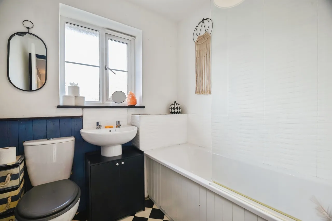 Blenheim Road South, Middlesbrough, TS4, photo 12