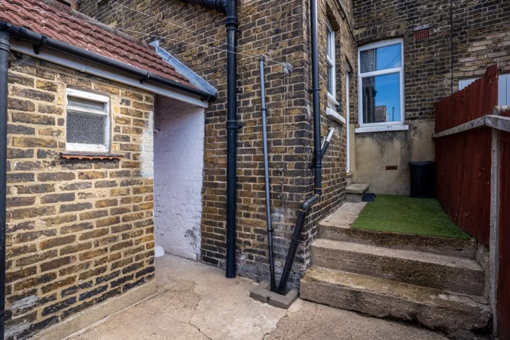 Station Road, Strood, ME2, photo 15
