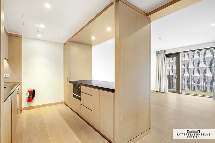 Embassy Gardens, SW11, photo 7