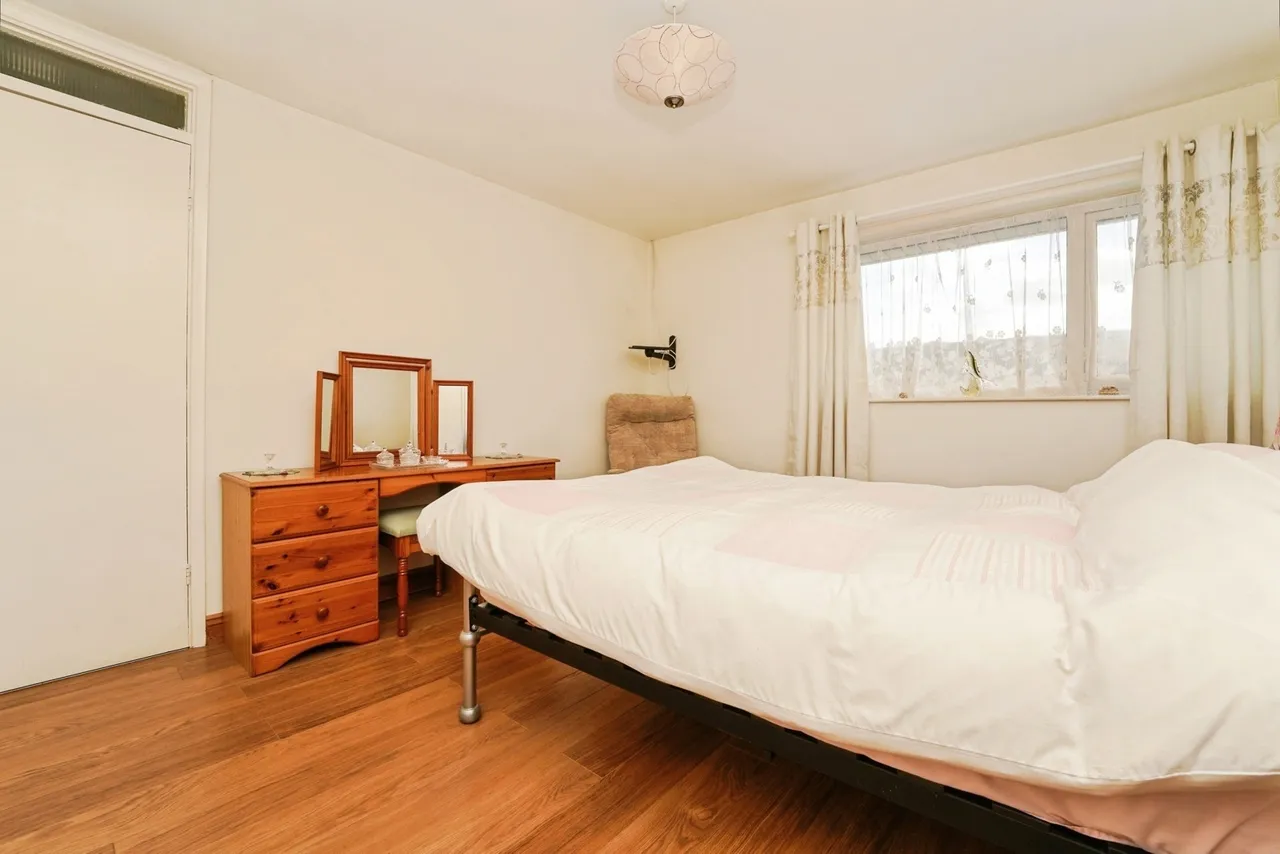 Imjin Road, Cheltenham, GL52, photo 15