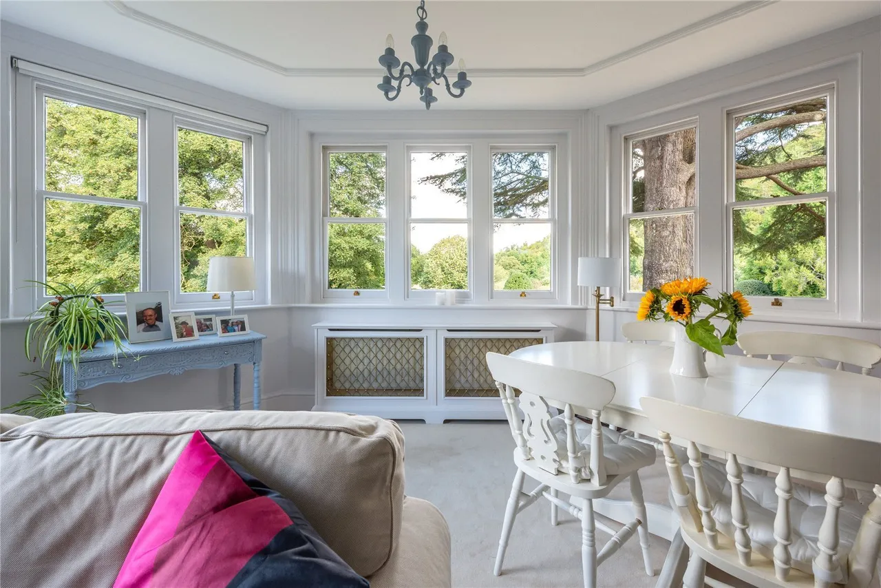 London Road, Dorking, RH5, photo 9