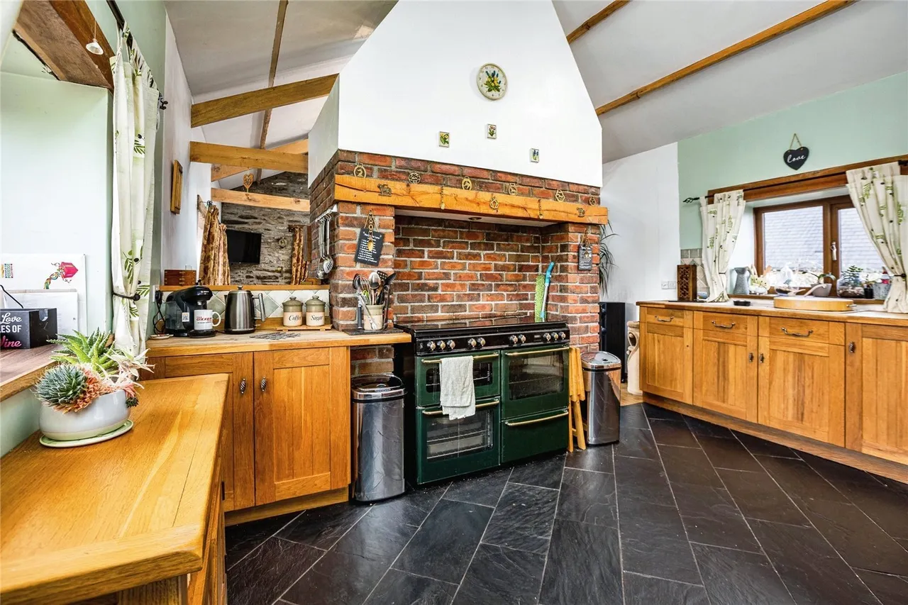 Velindre, Llandysul, SA44, photo 4