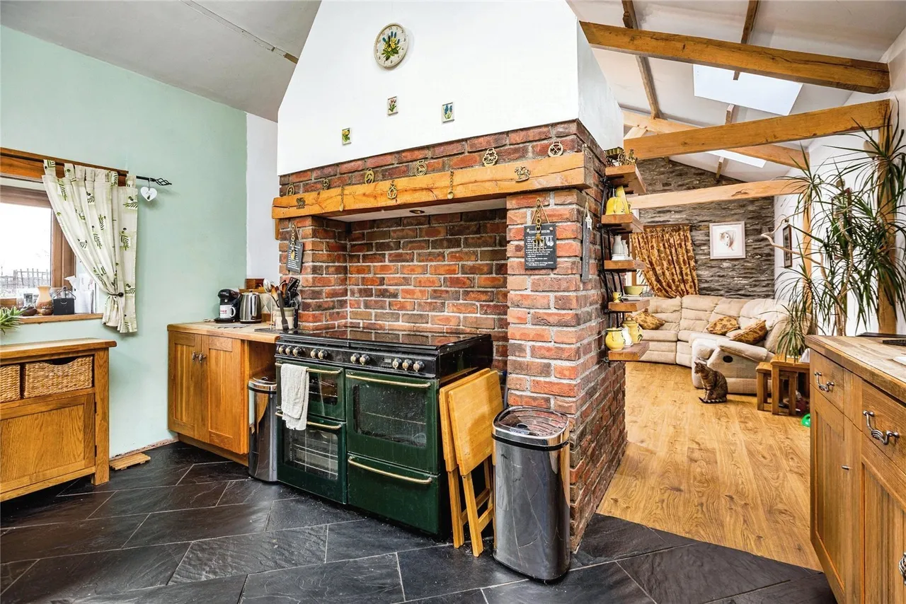 Velindre, Llandysul, SA44, photo 5
