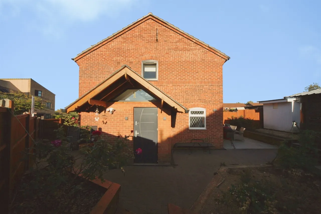 Bunting Road, Luton, LU4, photo 10