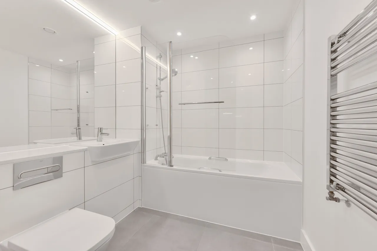 Flat 1301, Underwood House, Brentford, photo 7