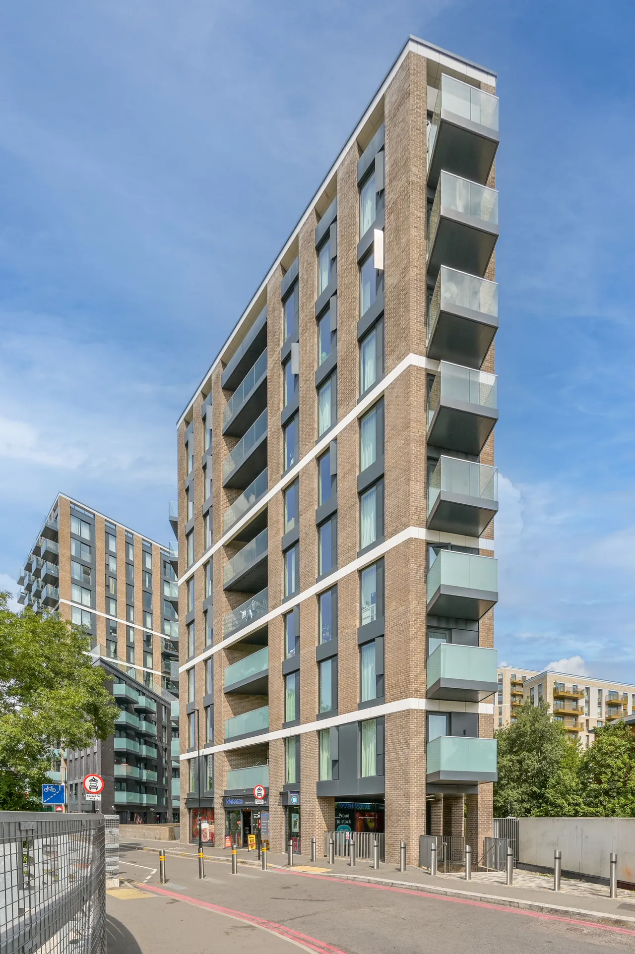 Flat 1301, Underwood House, Brentford, photo 11