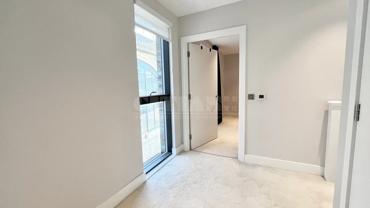 Patcham Terrace, Battersea, SW8, photo 10