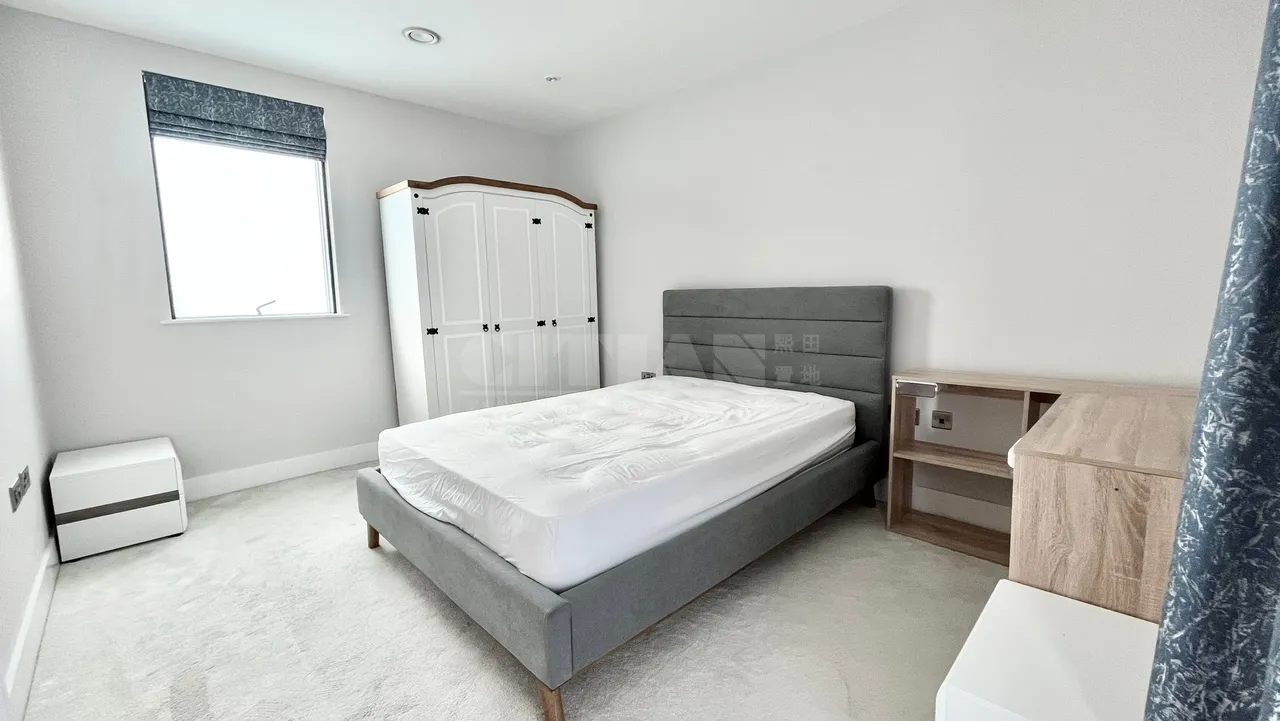 Patcham Terrace, Battersea, SW8, photo 14