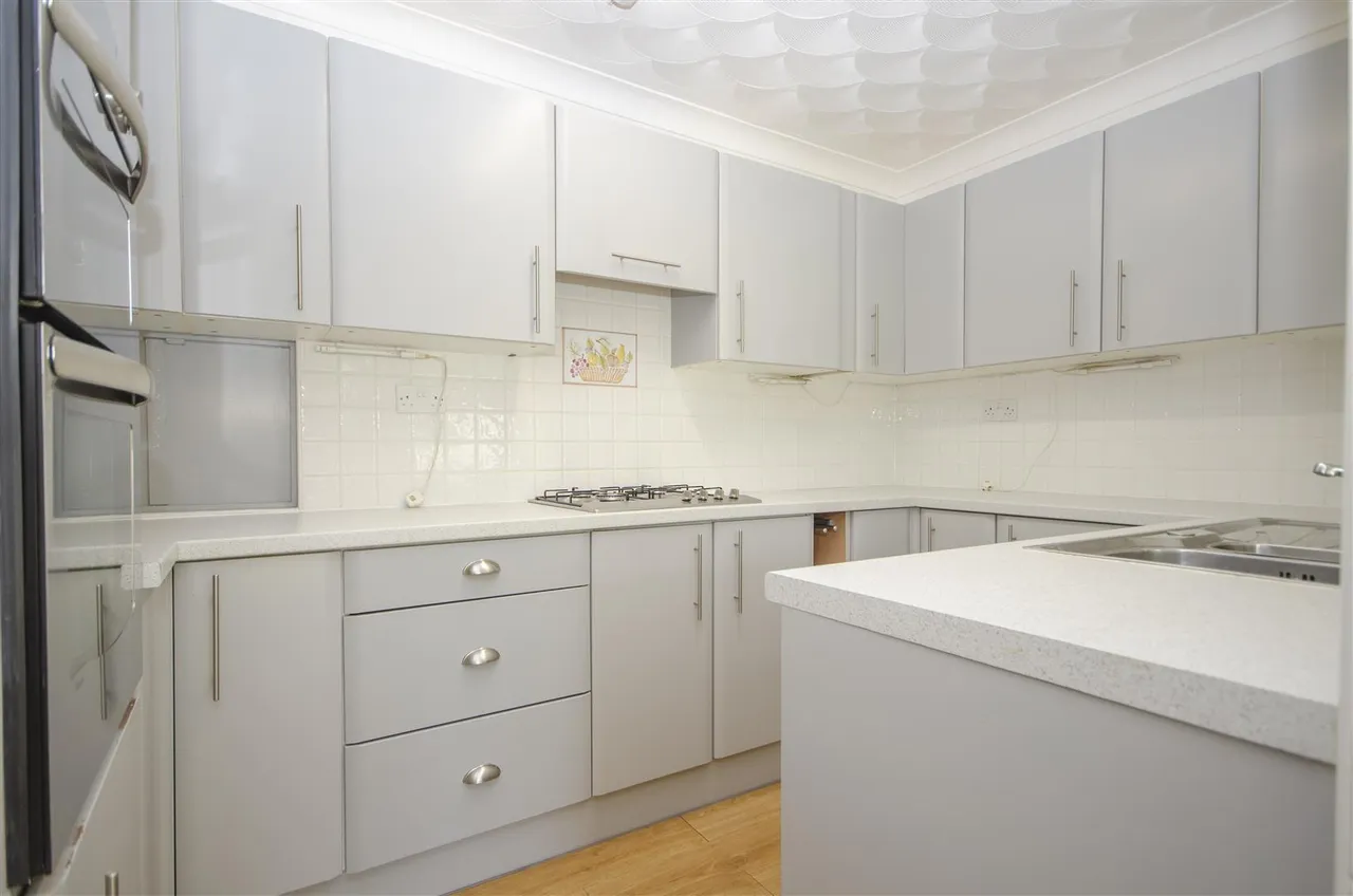 Hope Road, West End, Southampton, SO30 3GE, photo 4