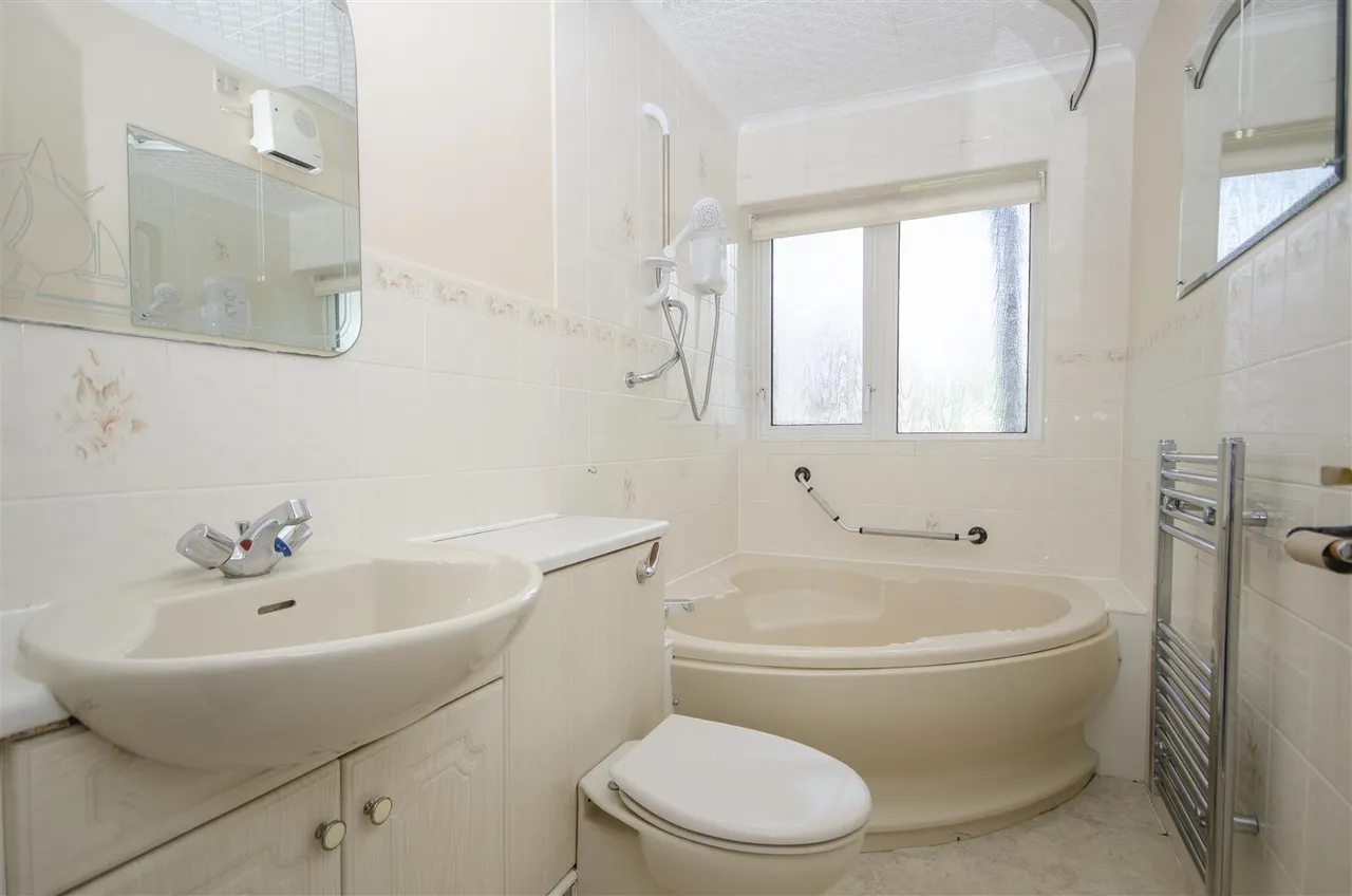 Hope Road, West End, Southampton, SO30 3GE, photo 11