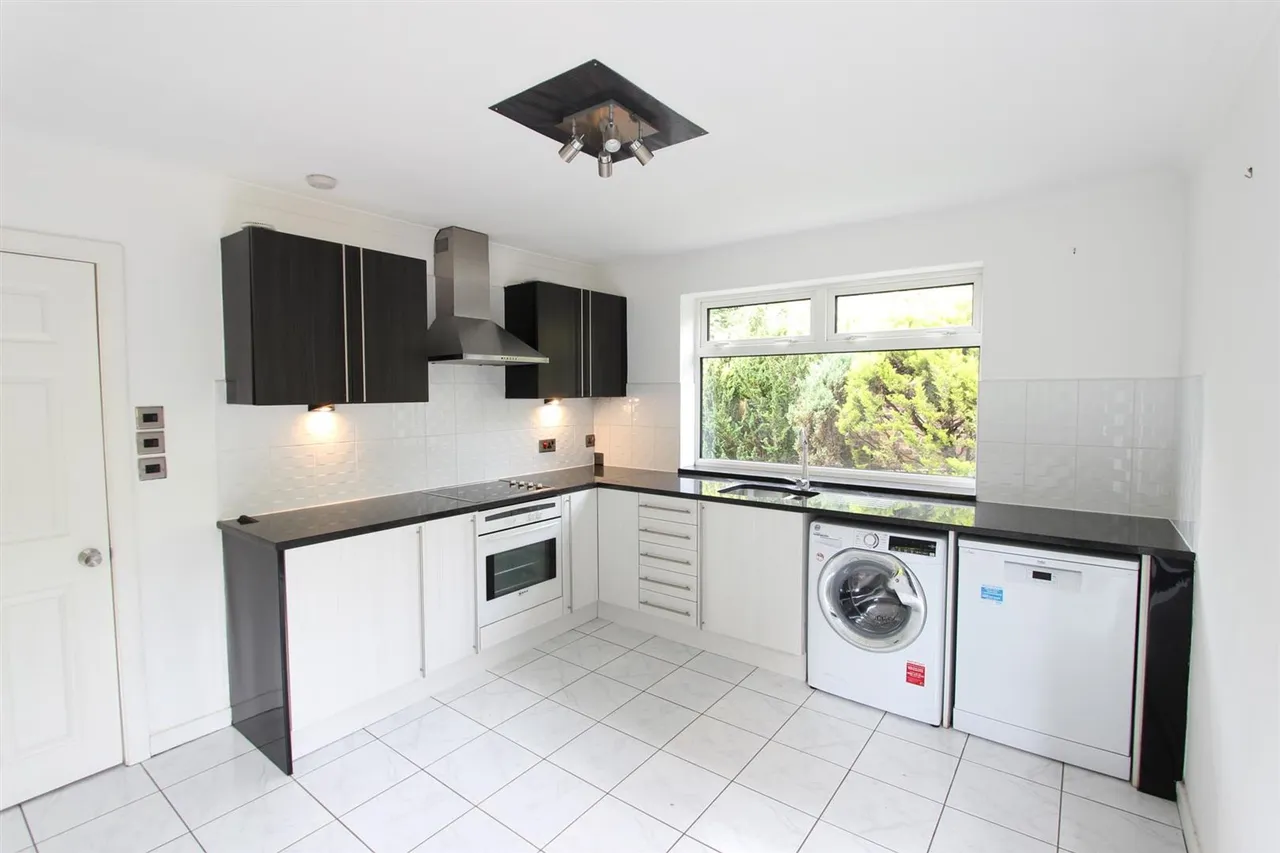 2 bed flat to rent, Beechfield Road, The Orchard Beechfield Road, SK9