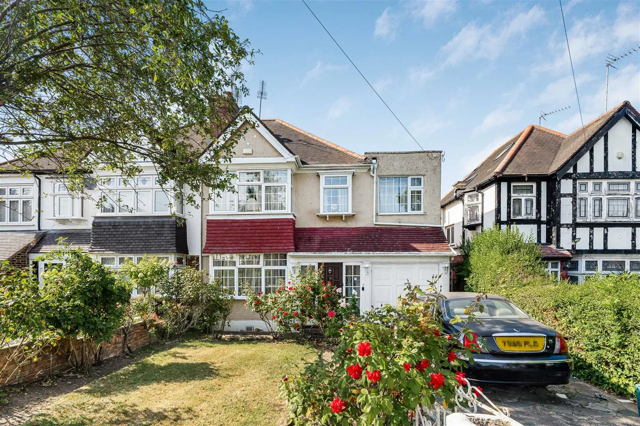4 bed house for sale, Norval Road, Wembley, HA0