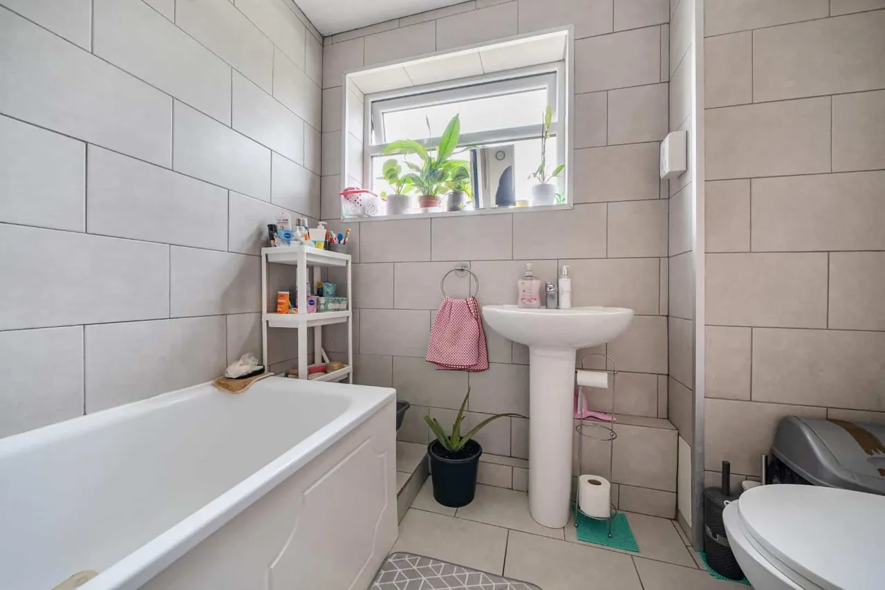 Forester Avenue, Bath, BA2, photo 9
