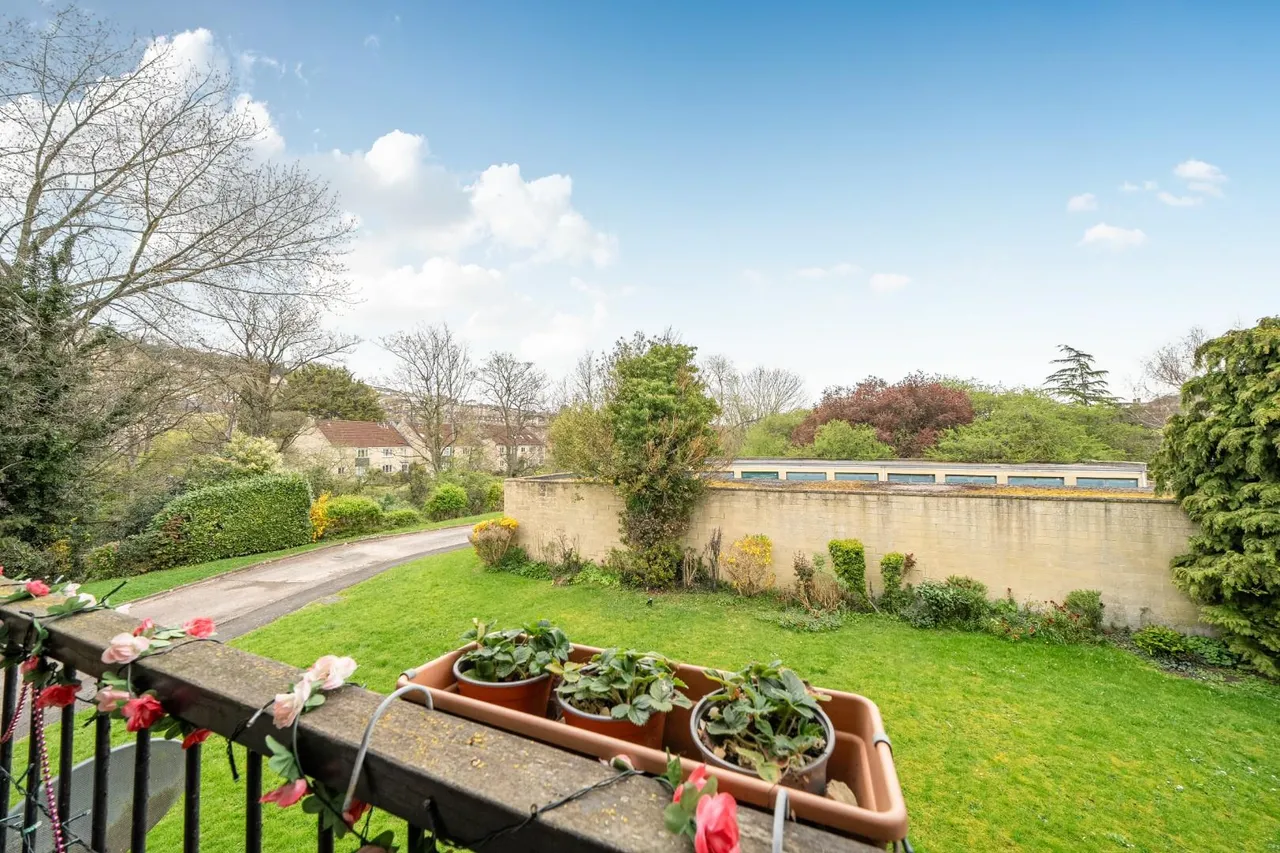 Forester Avenue, Bath, BA2, photo 12