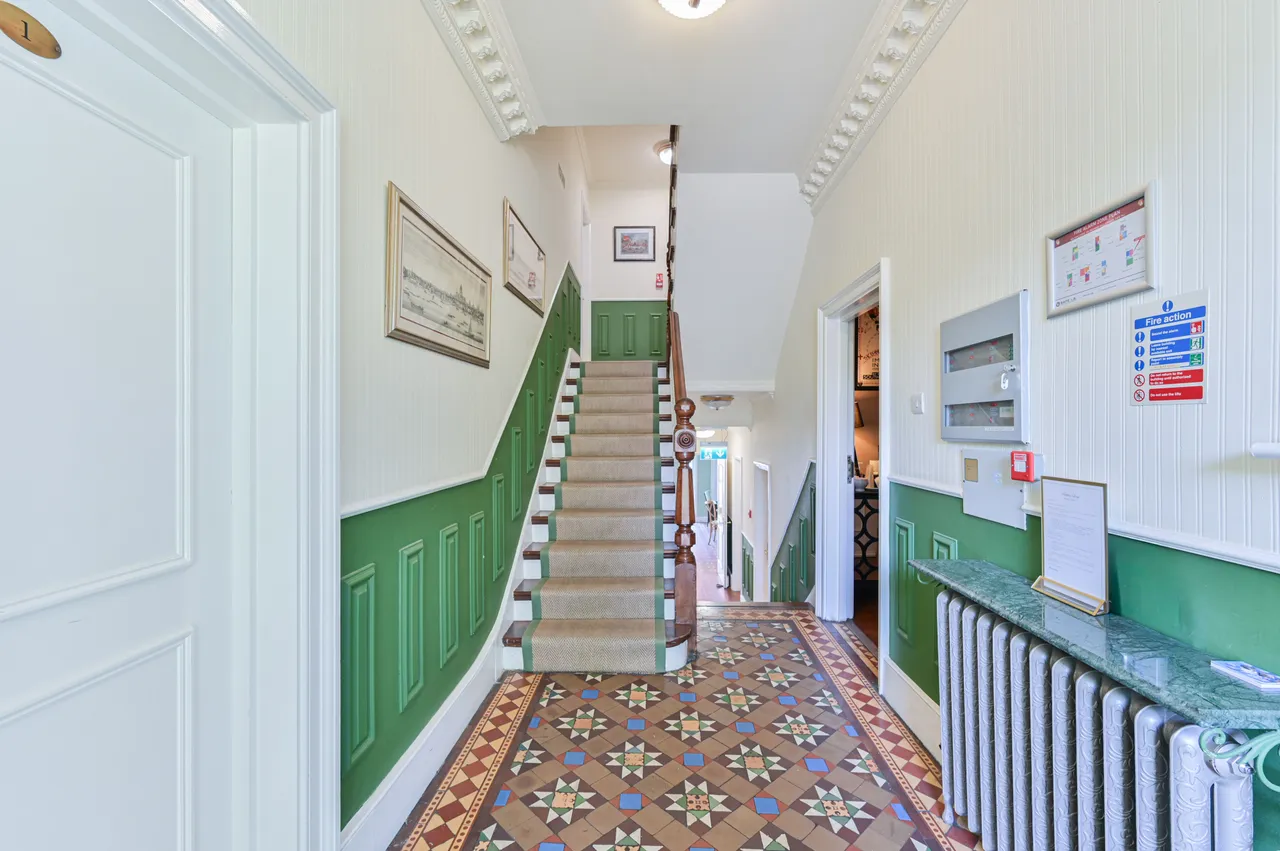 London, SW12, photo 8