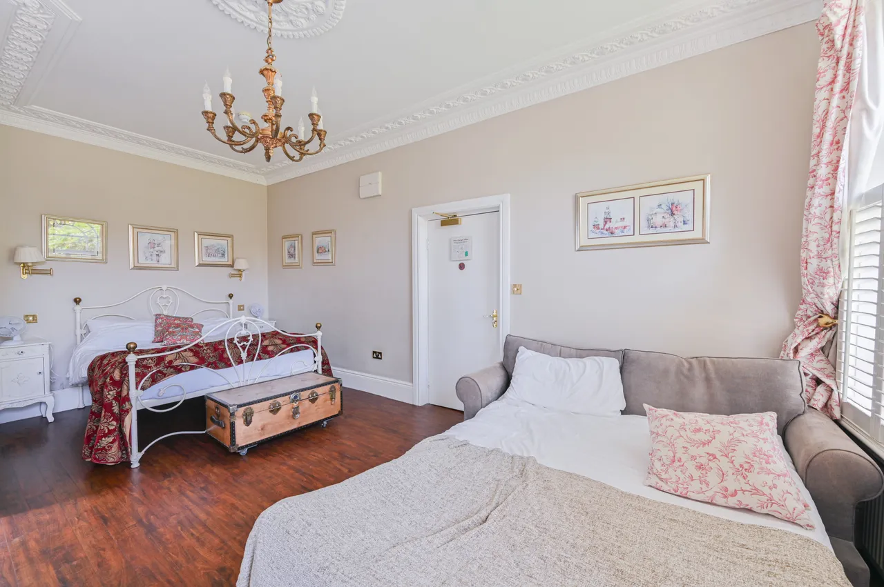 London, SW12, photo 9