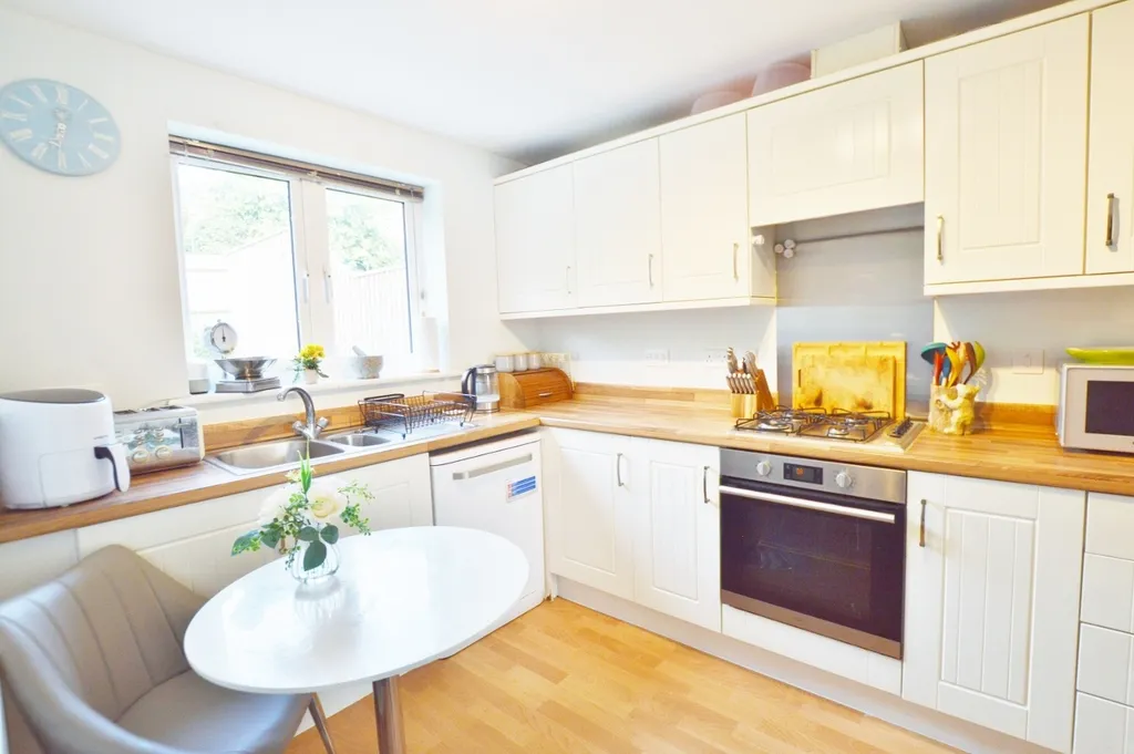 Cecil Place, Lytchett Matravers, Poole, BH16 6FG, photo 5