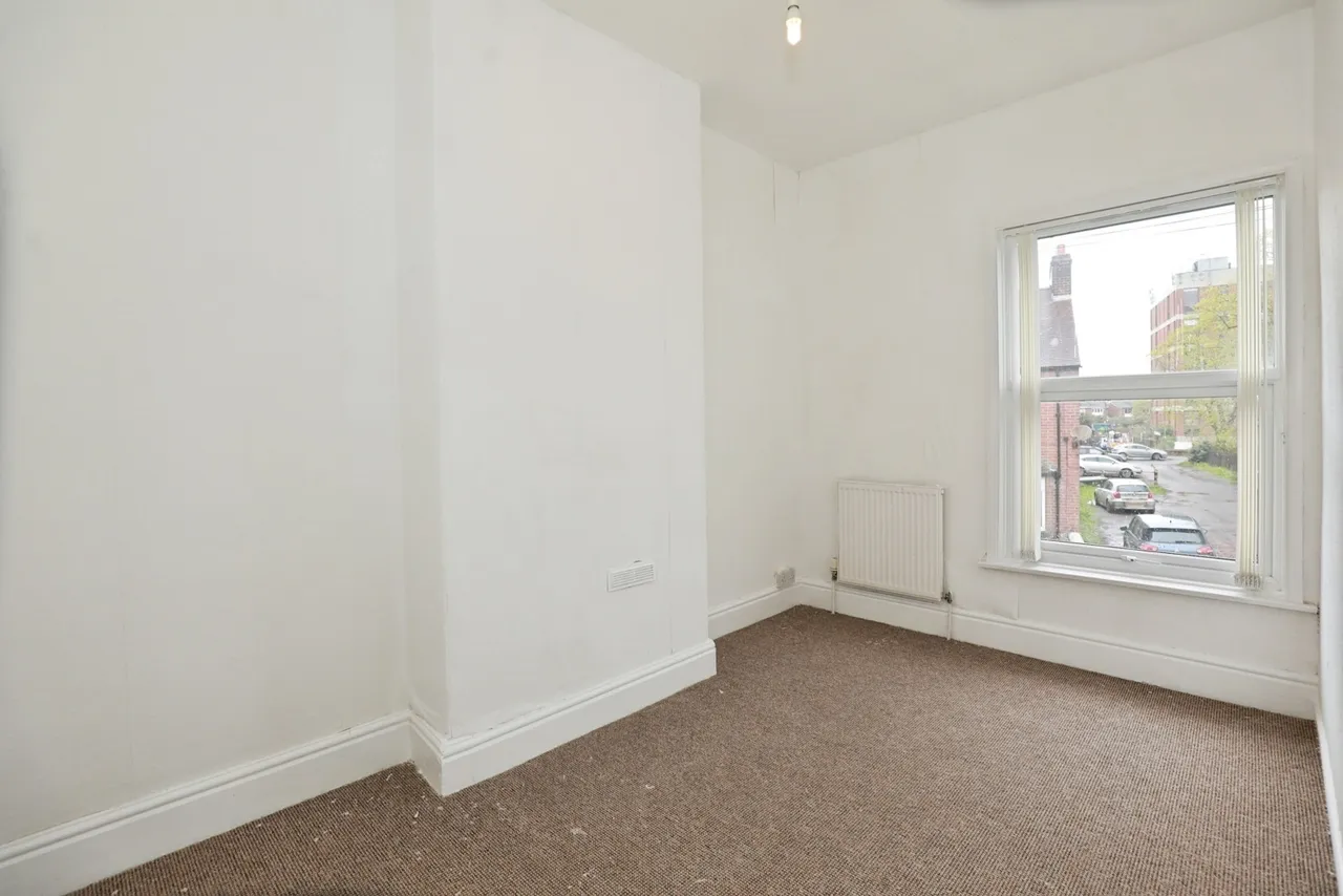 Hall O'Shaw Street, Crewe, Cheshire, CW1, photo 9