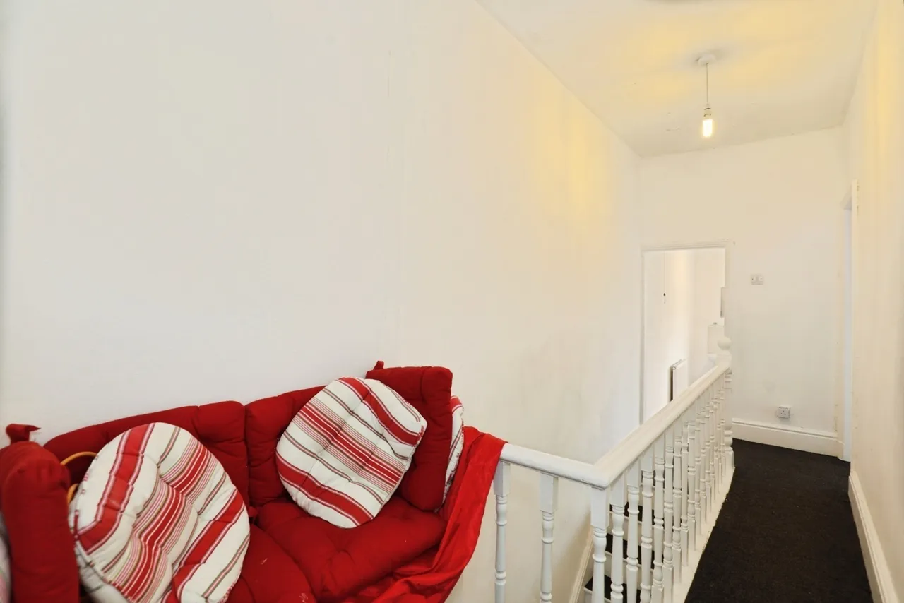 Hall O'Shaw Street, Crewe, Cheshire, CW1, photo 7
