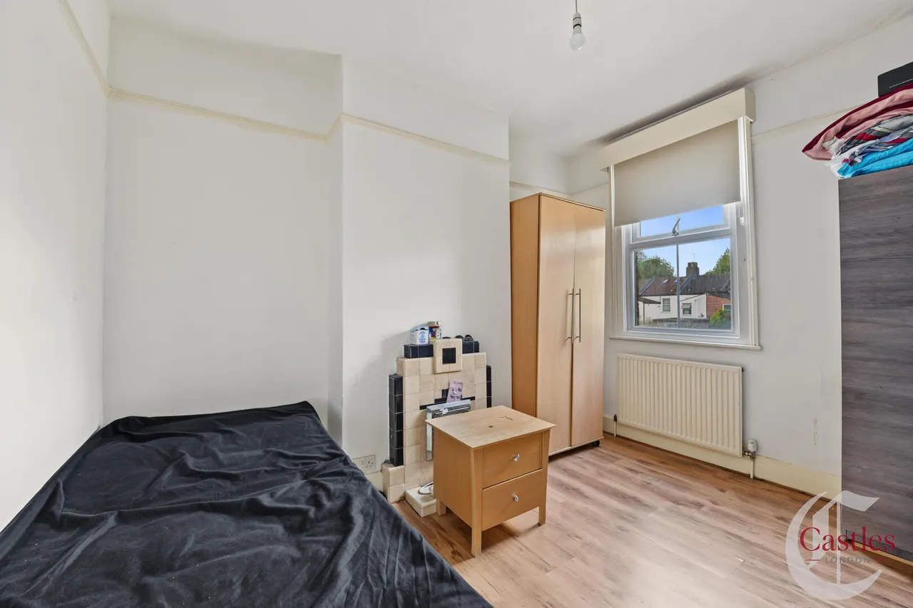St. Peter’s Road, London, N9, photo 12