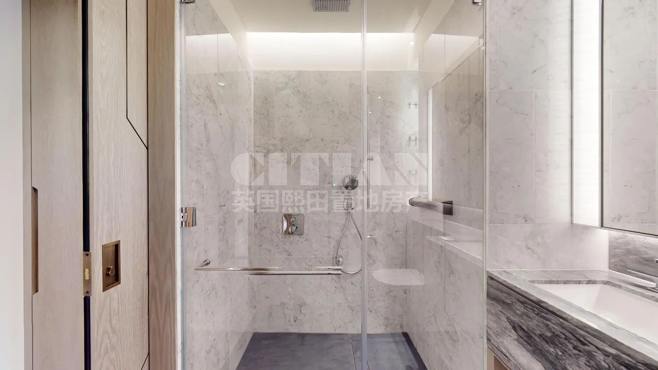 Nine Elms Ln, London, SW8, photo 11