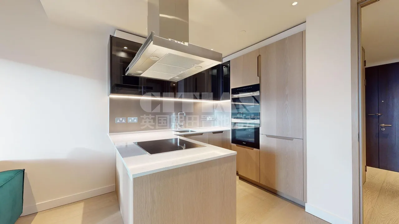 Nine Elms Ln, London, SW8, photo 4
