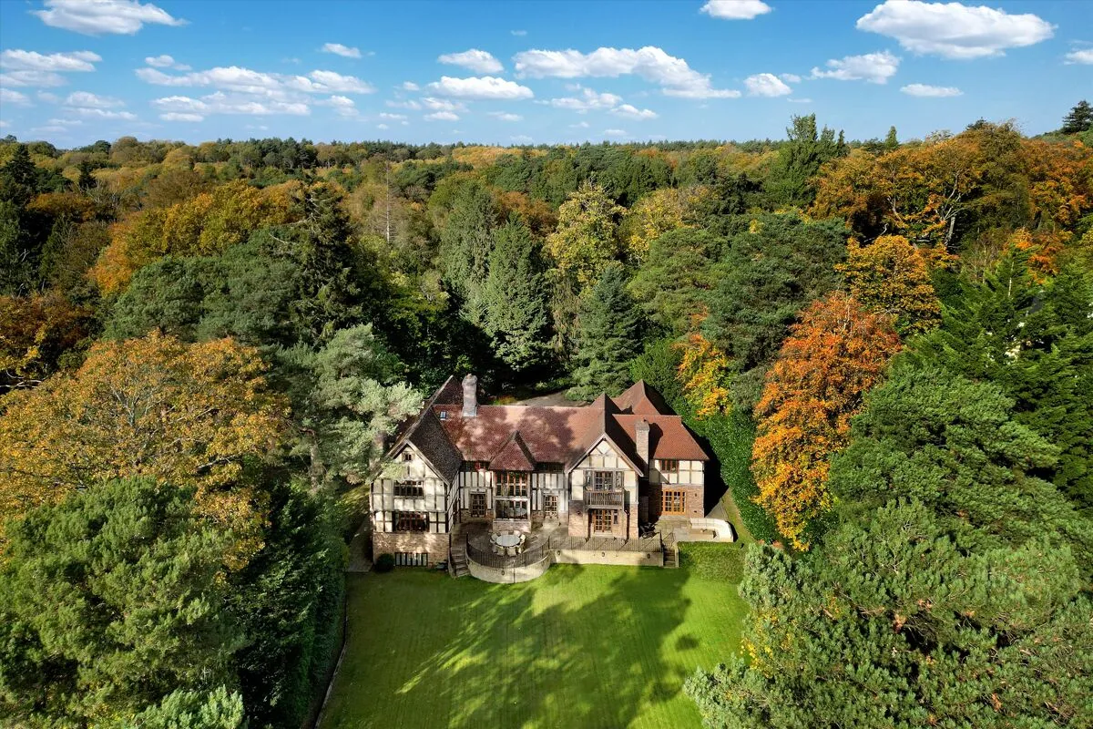 Callow Hill, Wentworth, GU25, photo 18