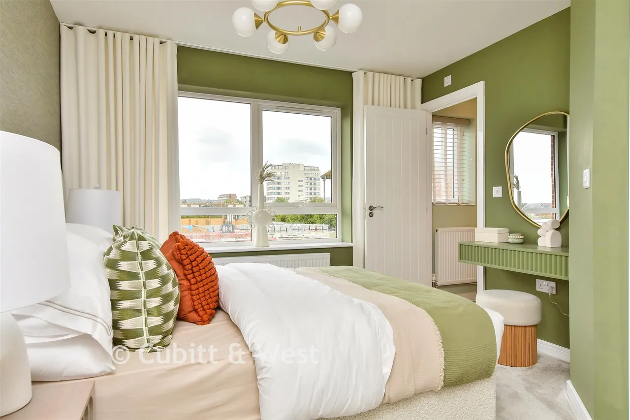 Elizabeth Square, Worthing, BN12, photo 28