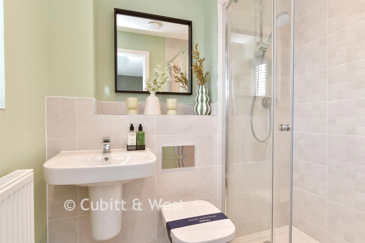 Elizabeth Square, Worthing, BN12, photo 29