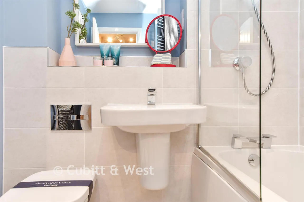 Elizabeth Square, Worthing, BN12, photo 18