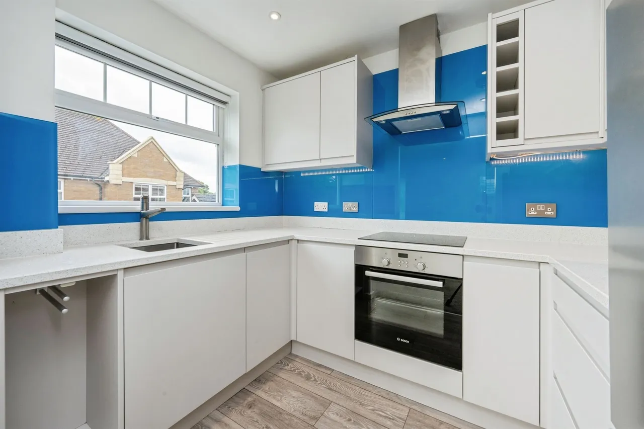 Alder Road, Weston Turville, Aylesbury, photo 3