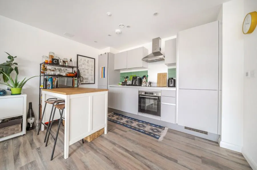Doyle Road, London, SE25, photo 2