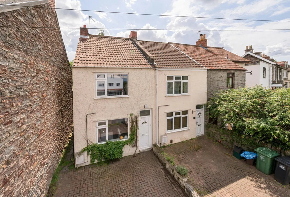 3 bed house for sale, Downend Road, Bristol, BS16