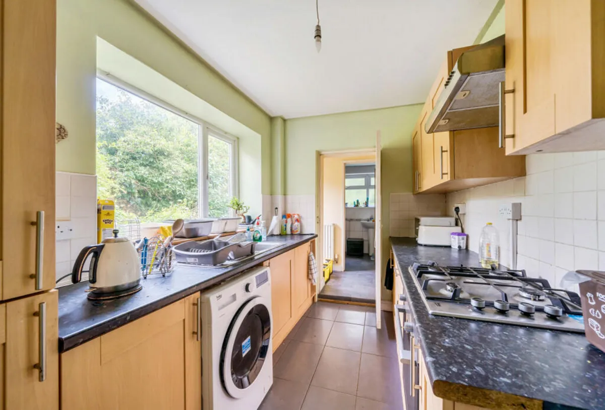 Downend Road, Bristol, BS16, photo 3