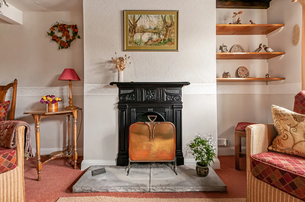Pear Tree Cottage Main Street Cherry Burton Beverley HU17 7RF, photo 5