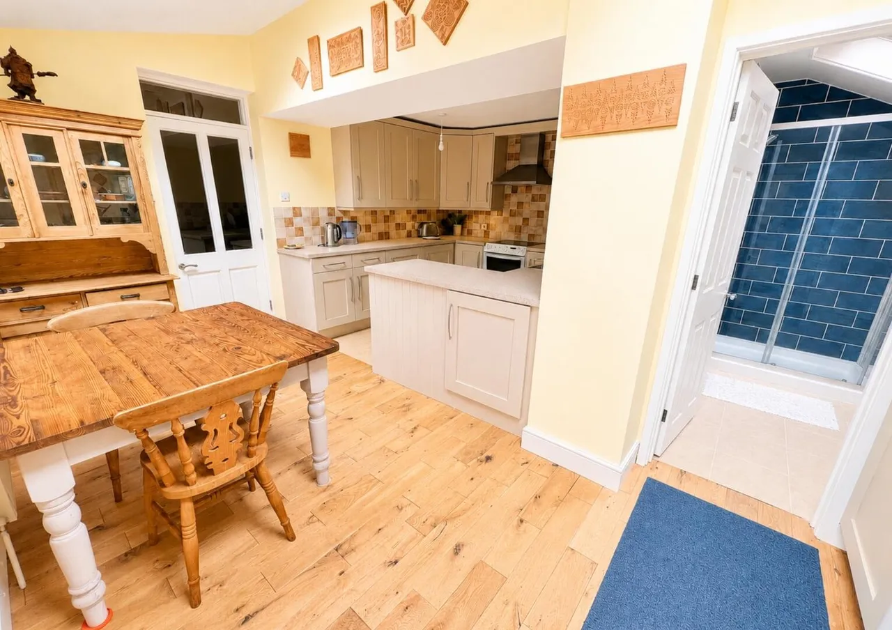 Broadway, Frome, Somerset BA11 3HA, photo 8