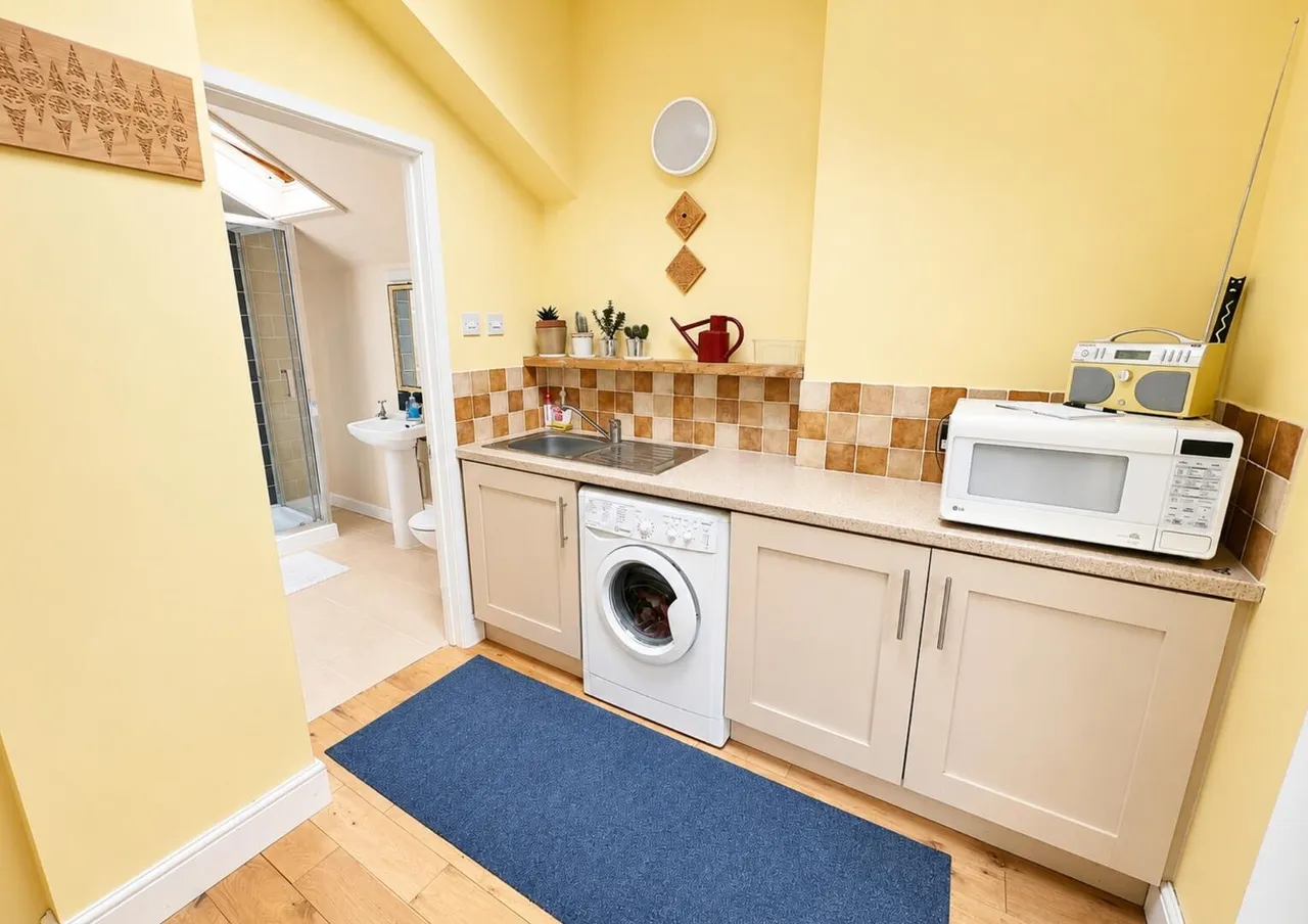 Broadway, Frome, Somerset BA11 3HA, photo 7