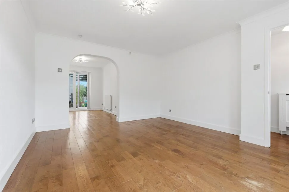 Devine Grove, Newmains, North Lanarkshire, ML2, photo 6
