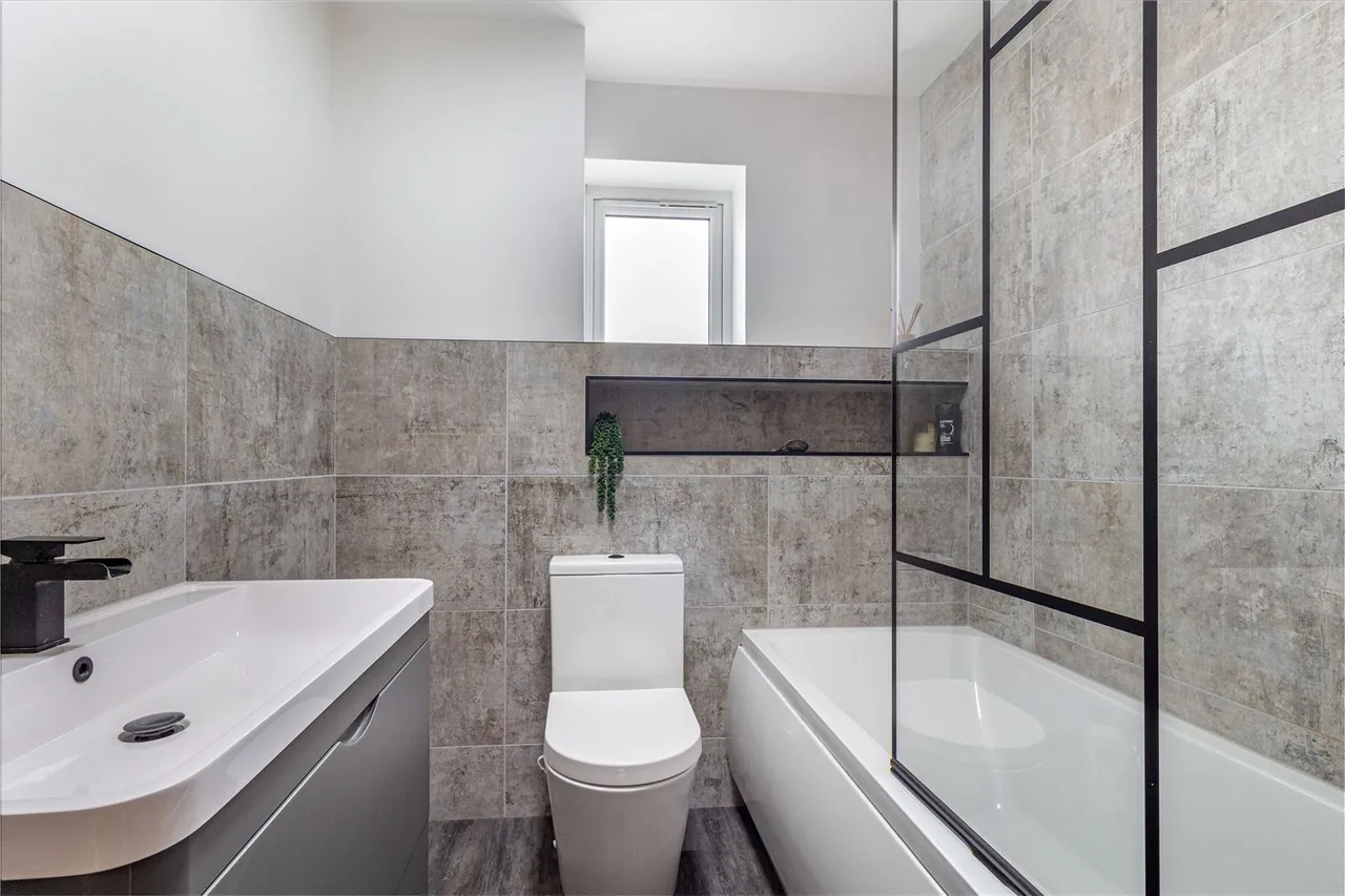 Blackstitch Lane Webheath, Redditch, Worcestershire, B97 5TE, photo 17
