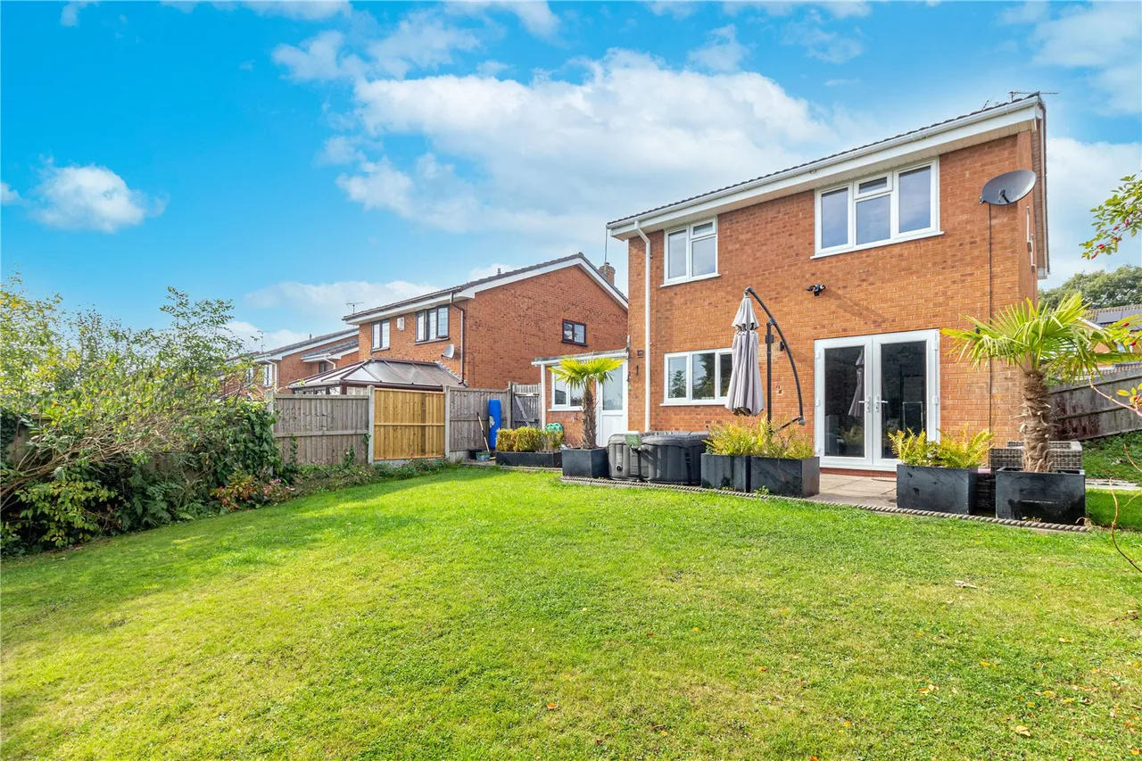 Blackstitch Lane Webheath, Redditch, Worcestershire, B97 5TE, photo 4