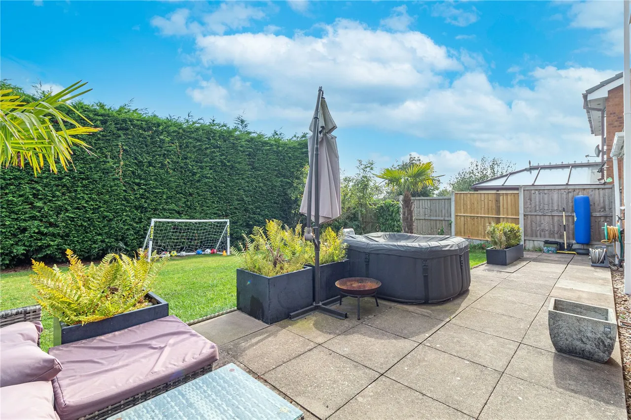 Blackstitch Lane Webheath, Redditch, Worcestershire, B97 5TE, photo 19
