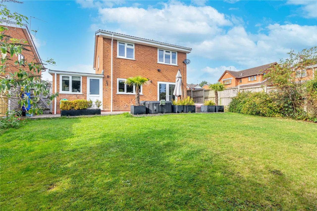 Blackstitch Lane Webheath, Redditch, Worcestershire, B97 5TE, photo 18