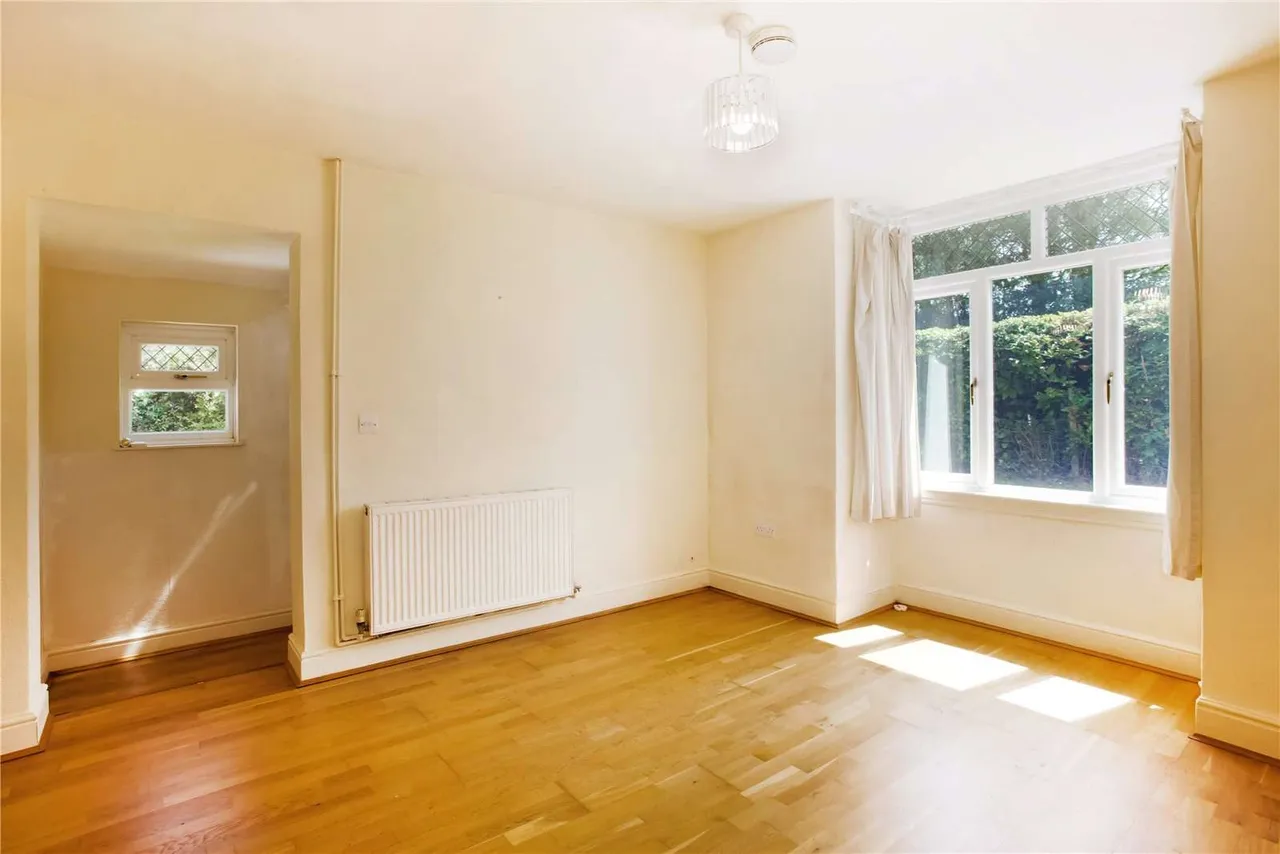 Brenchley Road, Horsmonden, Tonbridge, Kent, TN12 8DN, photo 7