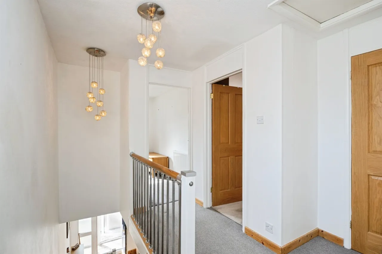 Scotts Way, TUNBRIDGE WELLS, photo 9