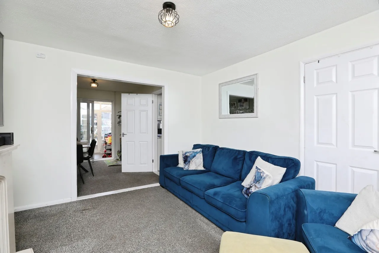 Suffolk Avenue, Rainham, Gillingham, Kent, ME8, photo 17